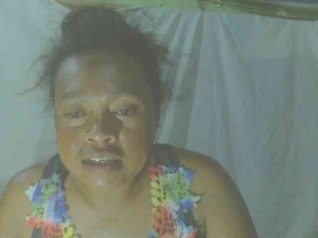 LorahXVane webcam