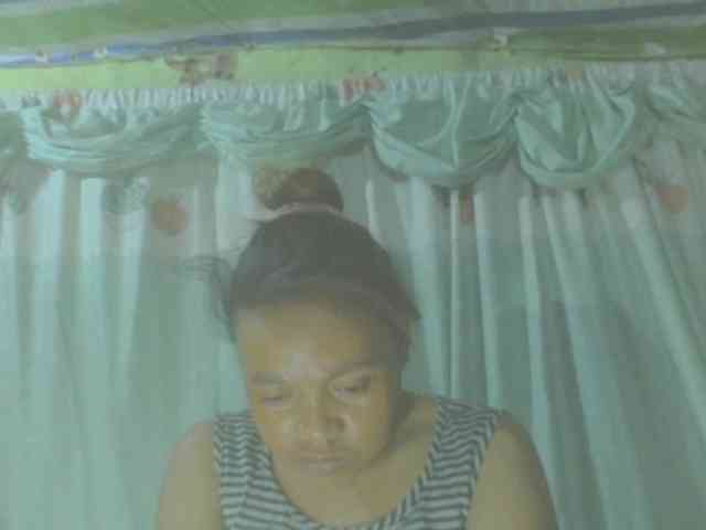 LorahXVane webcam