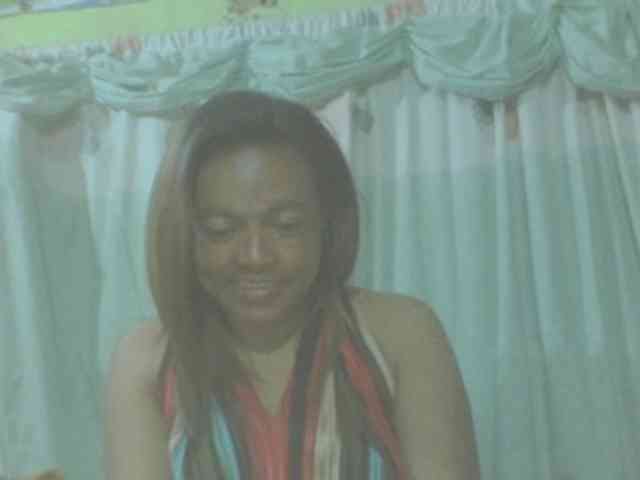 LorahXVane webcam