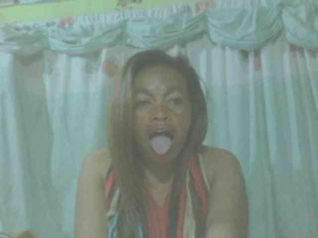 LorahXVane webcam