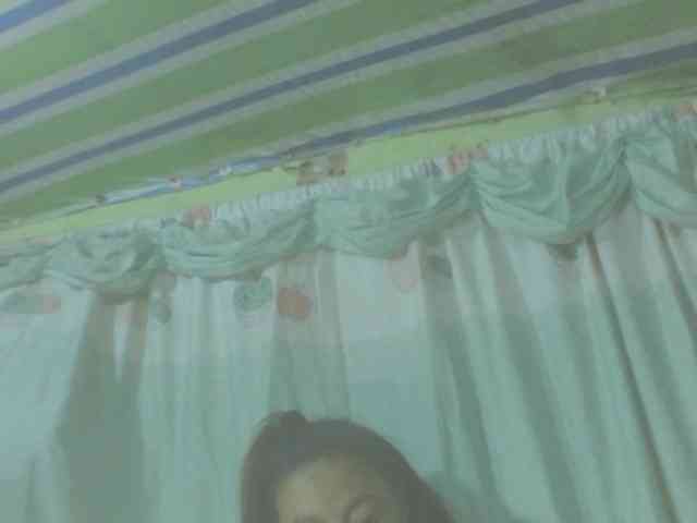 LorahXVane webcam