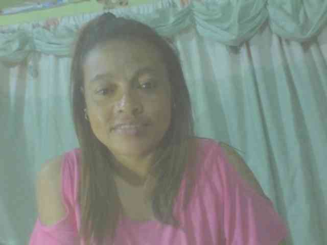 LorahXVane webcam