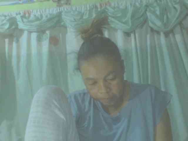 LorahXVane webcam