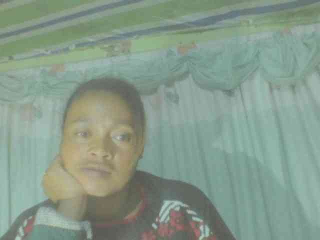 LorahXVane webcam