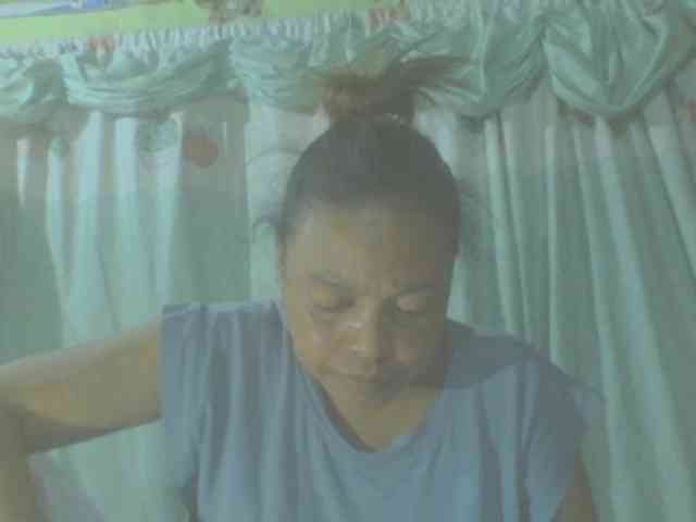 LorahXVane webcam