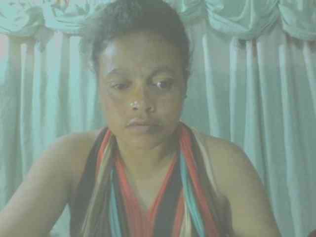 LorahXVane webcam