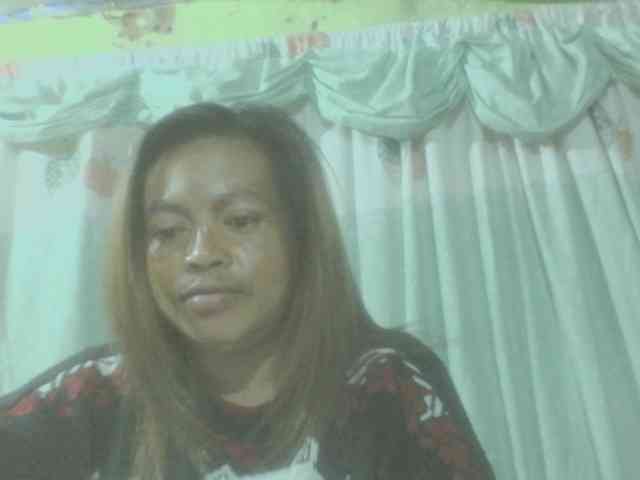 LorahXVane webcam