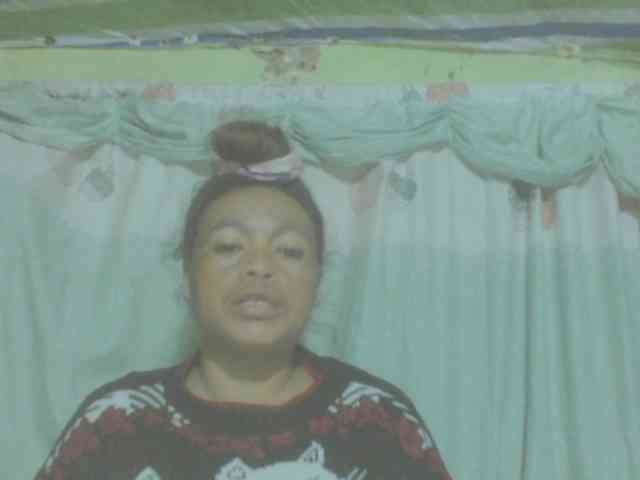 LorahXVane webcam