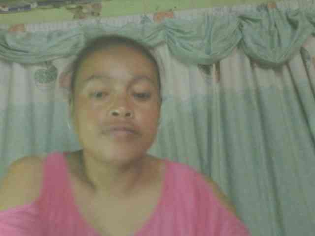 LorahXVane webcam