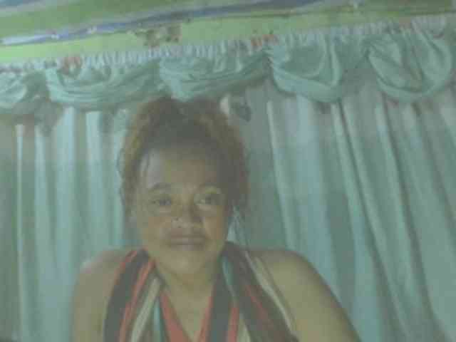 LorahXVane webcam
