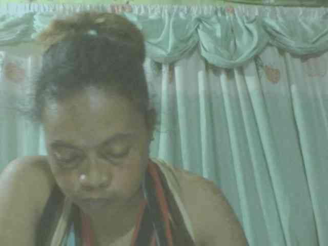 LorahXVane webcam