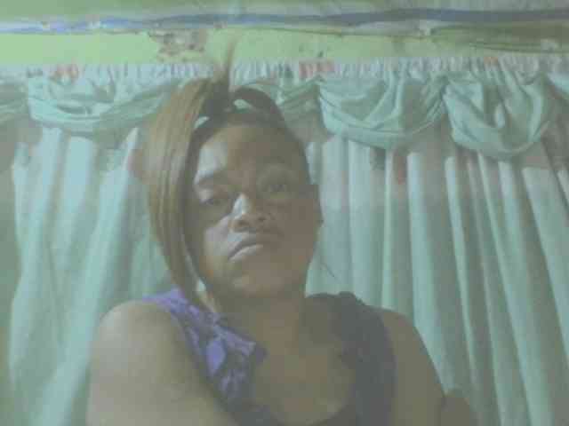 LorahXVane webcam