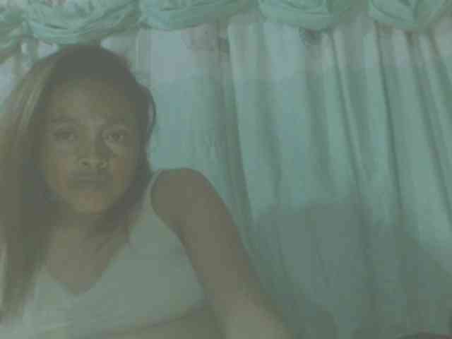 LorahXVane webcam