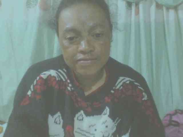 LorahXVane webcam