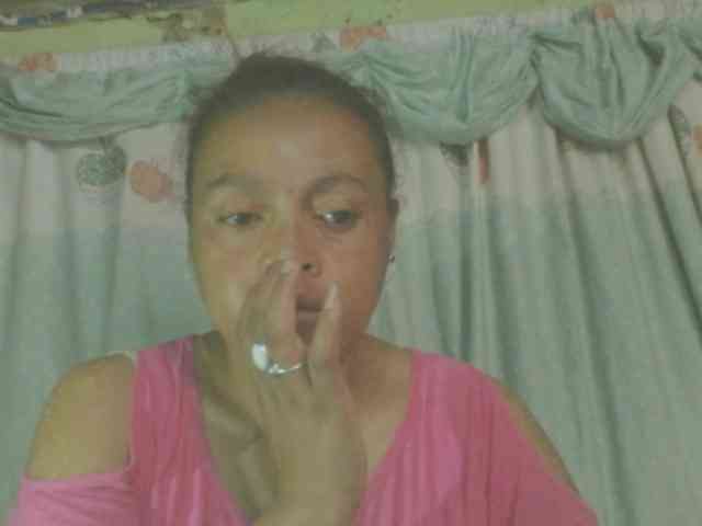 LorahXVane webcam