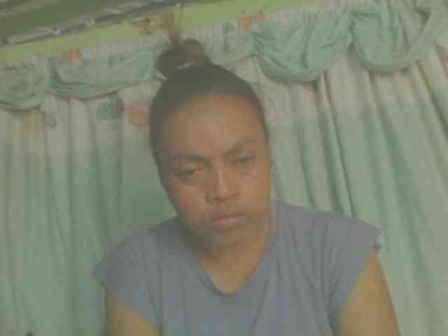 LorahXVane webcam