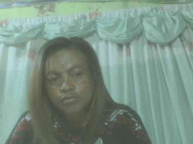 LorahXVane webcam