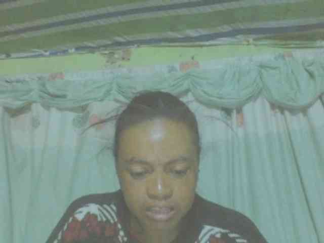 LorahXVane webcam