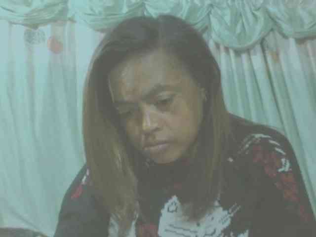 LorahXVane webcam