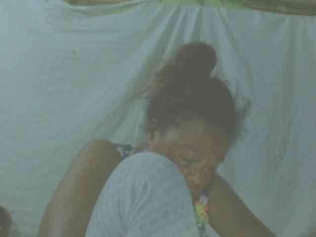 LorahXVane webcam
