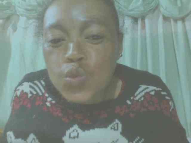 LorahXVane webcam