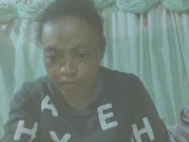 LorahXVane webcam