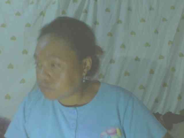 LorahXVane webcam
