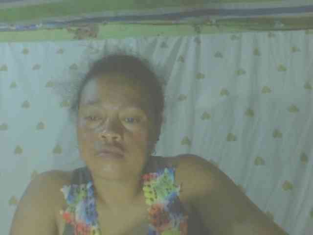 LorahXVane webcam