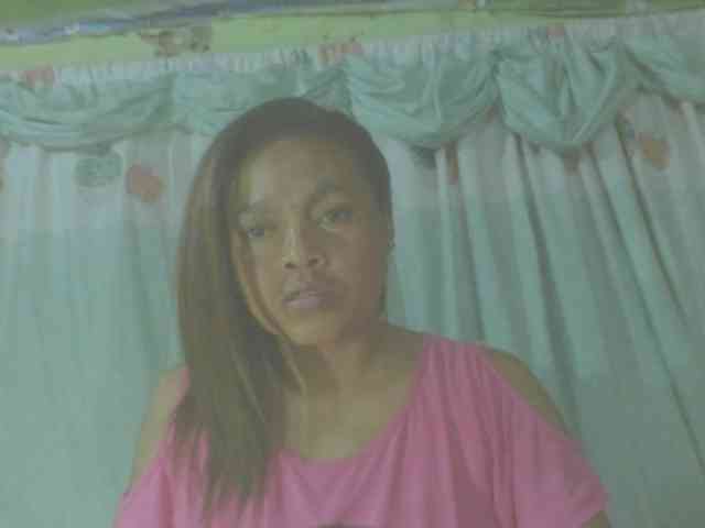 LorahXVane webcam