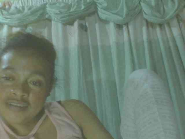 LorahXVane webcam