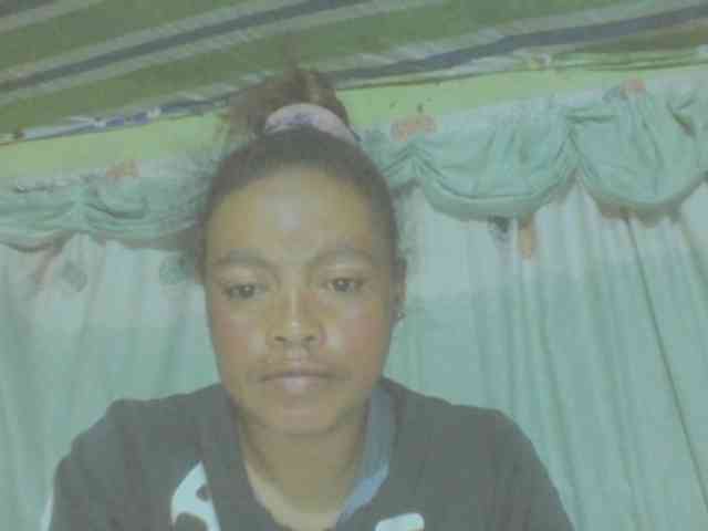 LorahXVane webcam