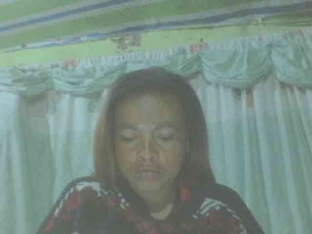 LorahXVane webcam