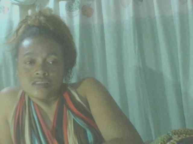 LorahXVane webcam