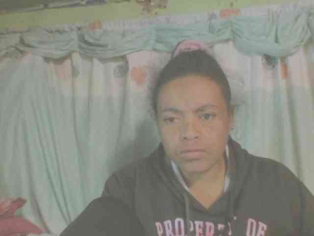 LorahXVane webcam