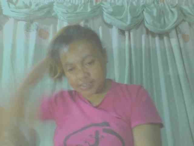 LorahXVane webcam