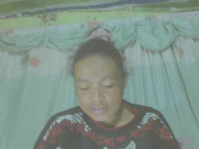 LorahXVane webcam