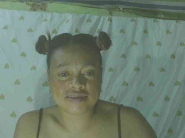 LorahXVane webcam