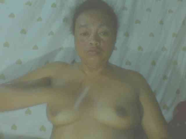 LorahXVane webcam