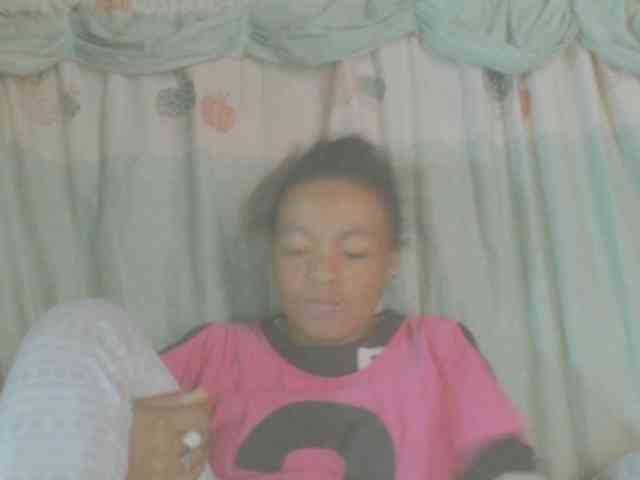 LorahXVane webcam