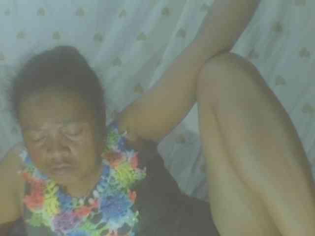 LorahXVane webcam