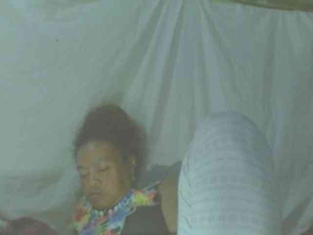LorahXVane webcam