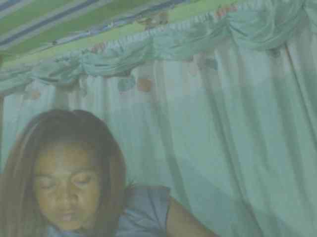 LorahXVane webcam