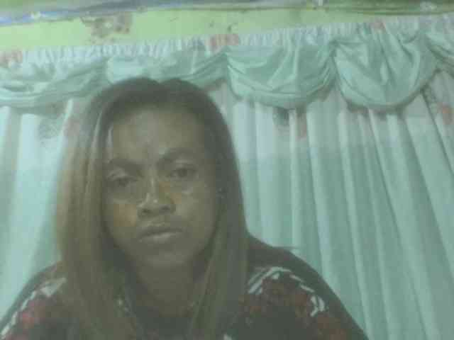 LorahXVane webcam