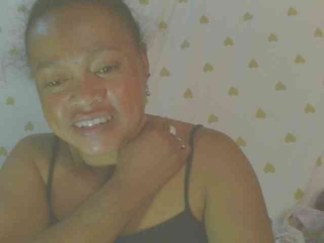 LorahXVane webcam