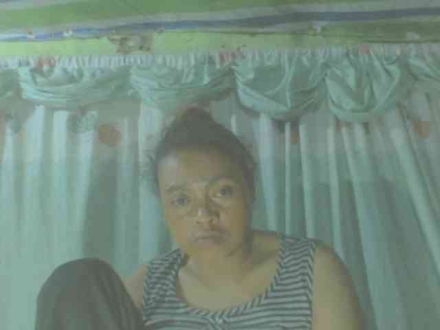 LorahXVane webcam