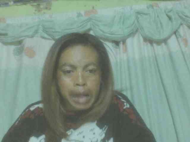 LorahXVane webcam