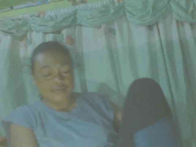 LorahXVane webcam
