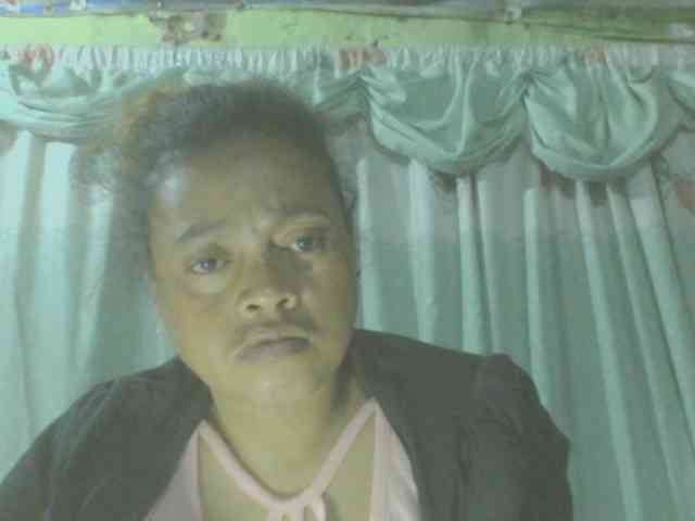 LorahXVane webcam