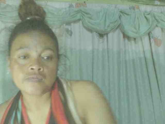 LorahXVane webcam