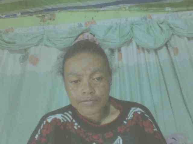 LorahXVane webcam